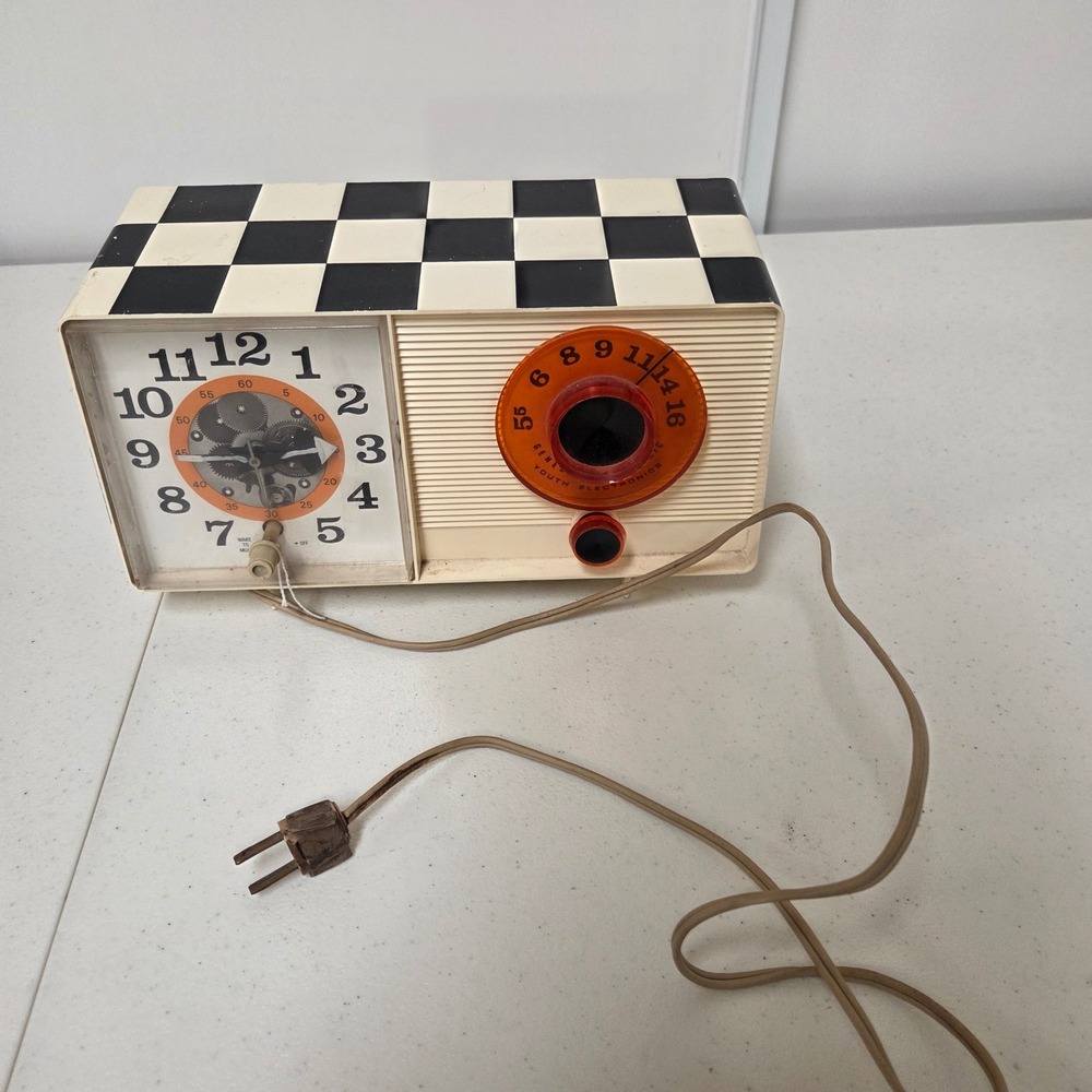 Vintage General Youth Electronics Checkered Alarm Clock Radio MCM As Is Repair